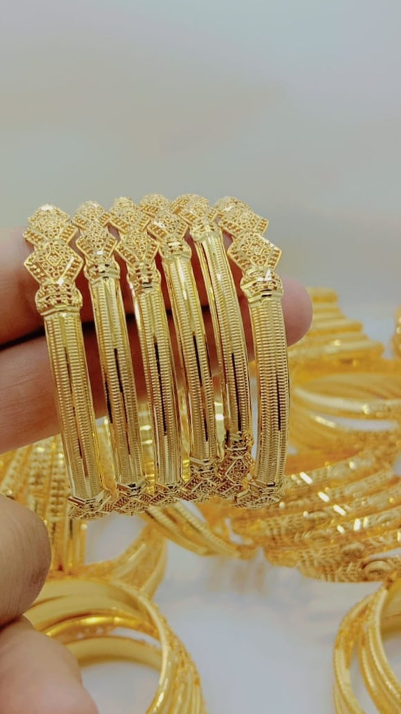 Elegant Bangle Set