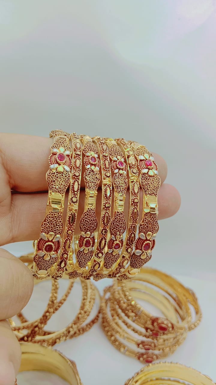 Timeless Majestic Bangle Set